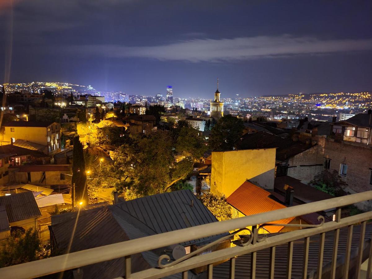 Honeymoon Apartments In Old Tbilisi Ngoại thất bức ảnh