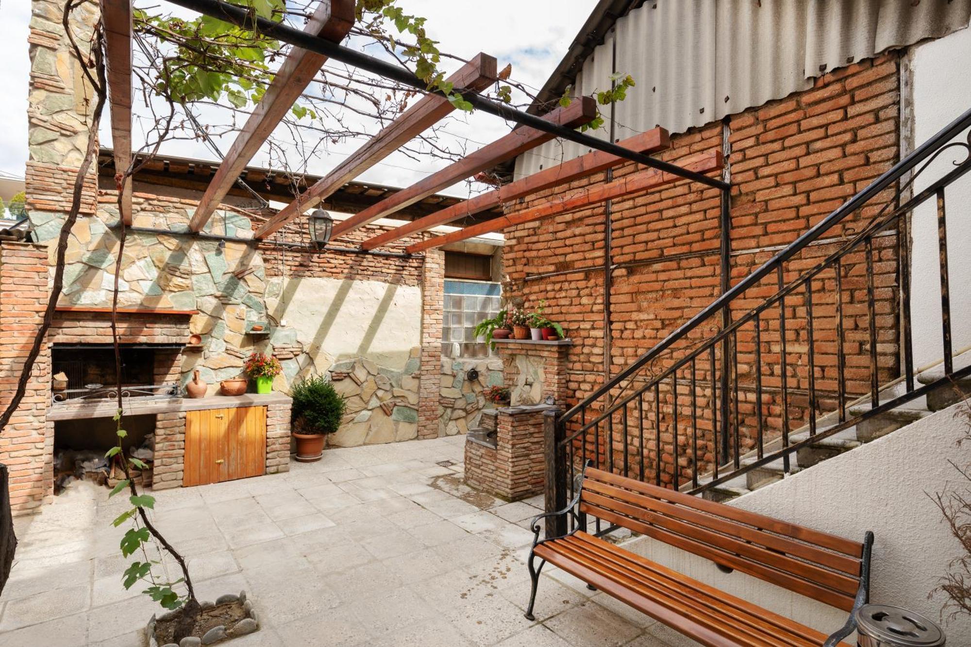 Honeymoon Apartments In Old Tbilisi Ngoại thất bức ảnh