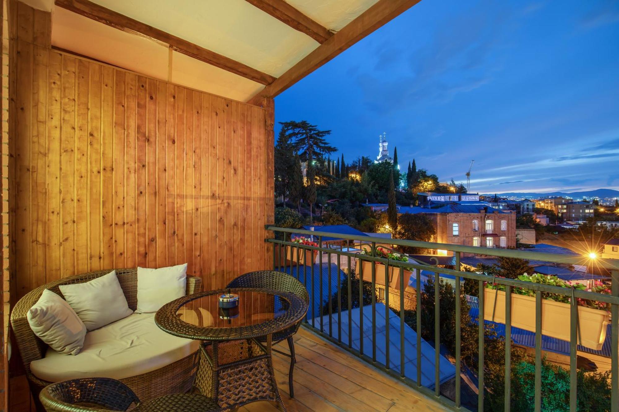 Honeymoon Apartments In Old Tbilisi Ngoại thất bức ảnh