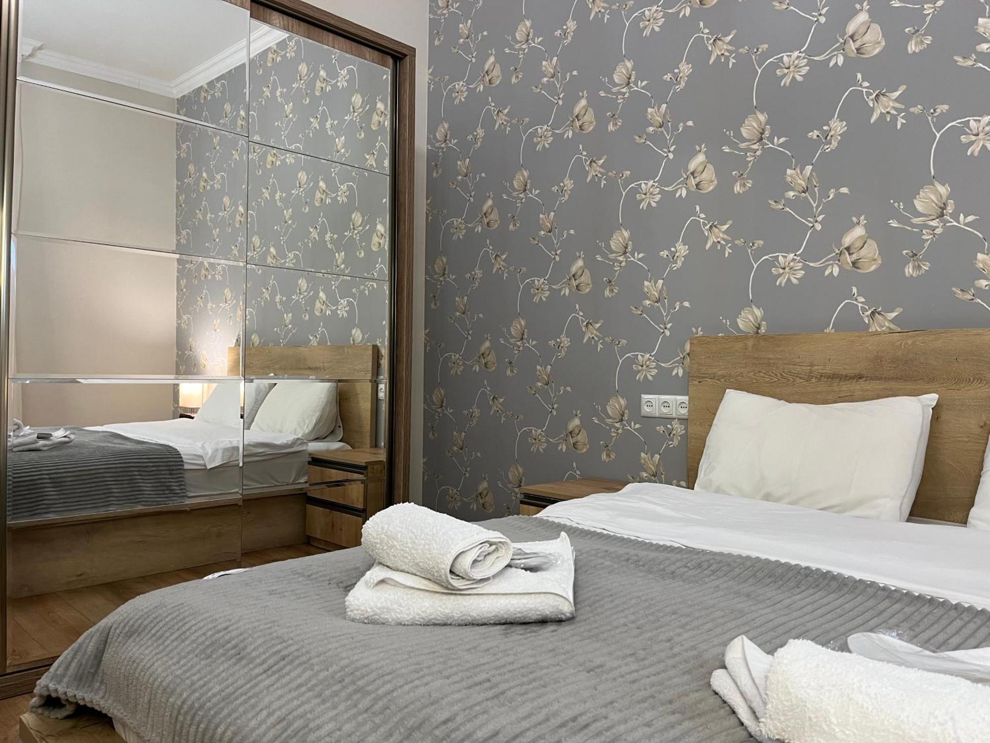 Honeymoon Apartments In Old Tbilisi Ngoại thất bức ảnh